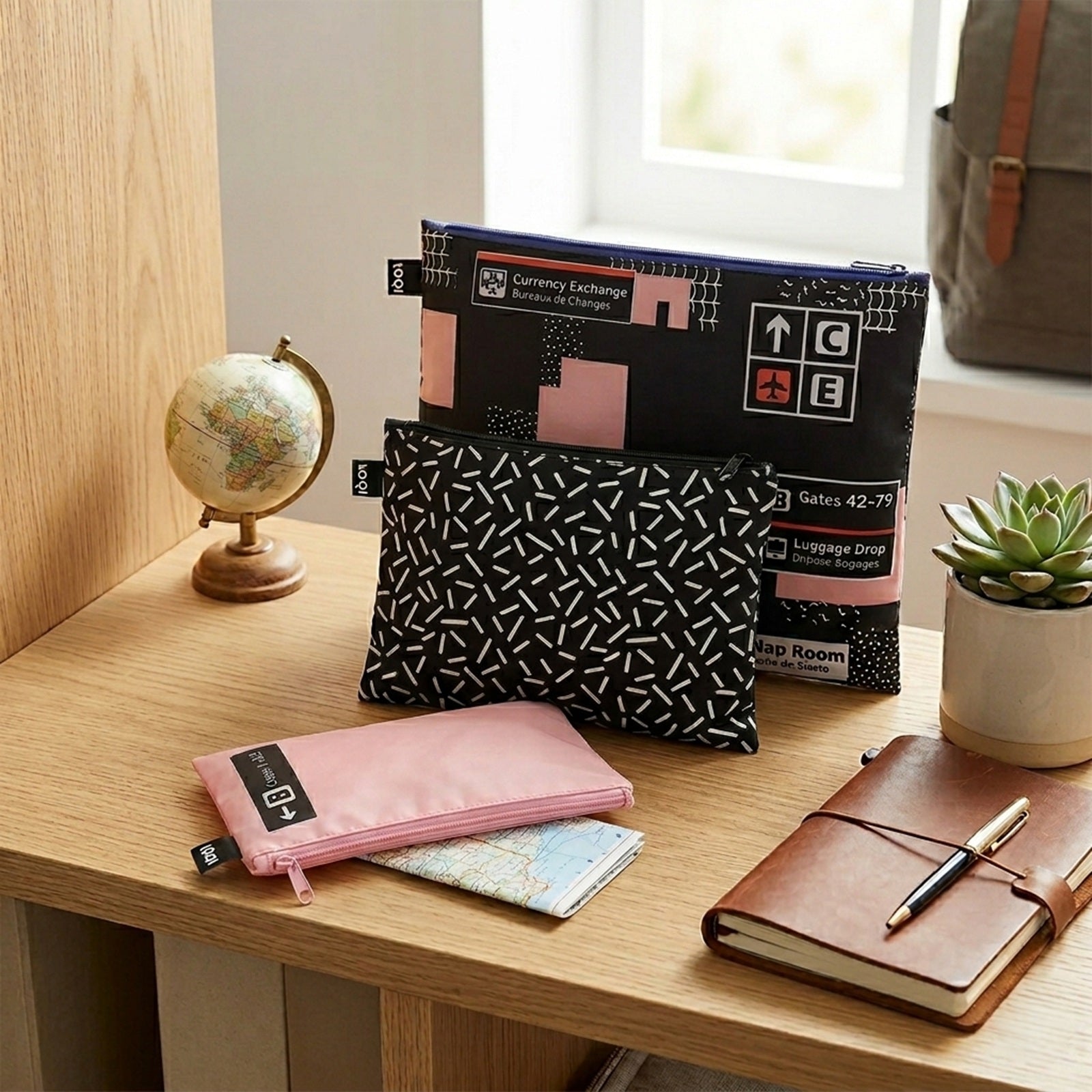 LOQI AIRPORT Icons Zip Pockets, Travel Pouches
