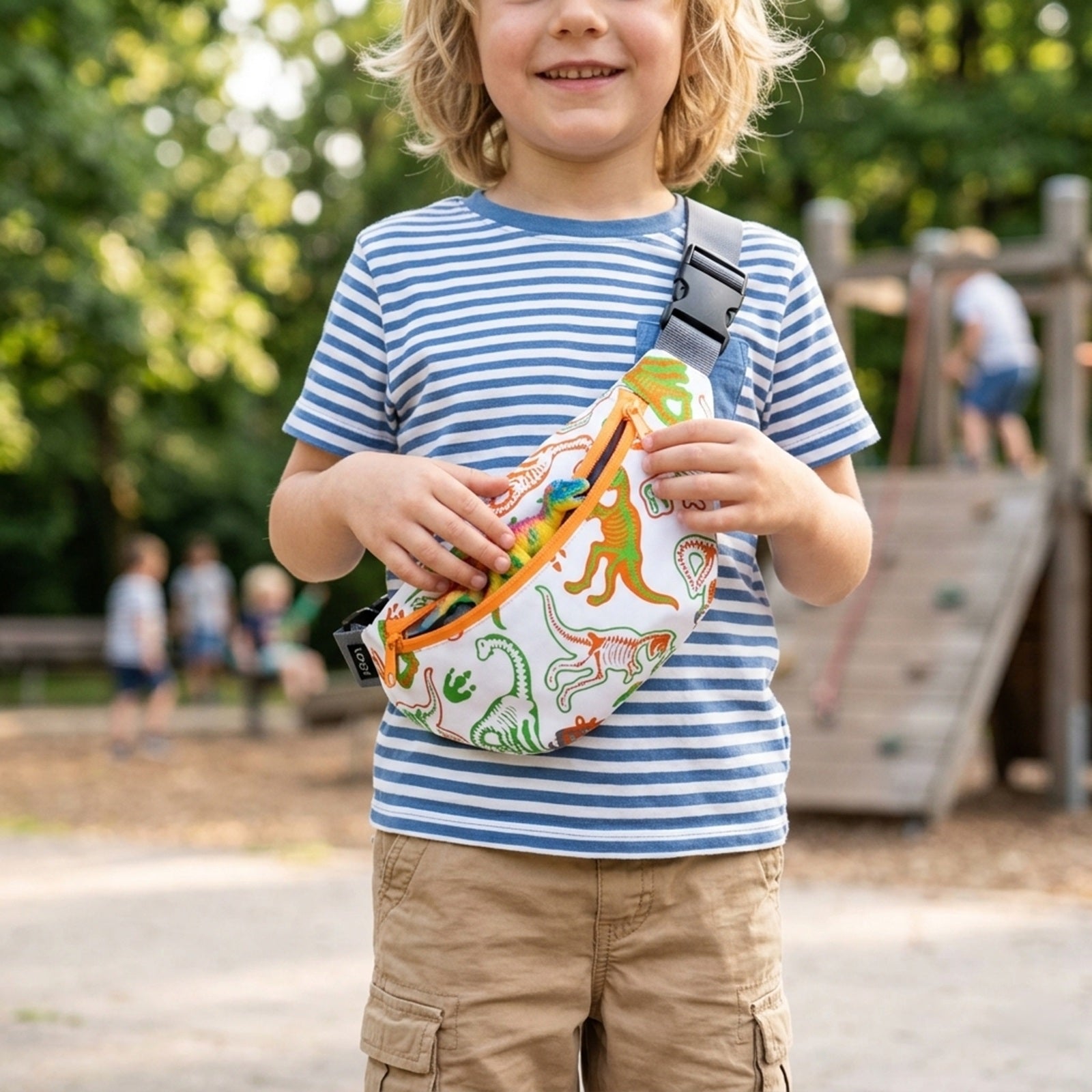 Kids Fanny Pack, Crossbody Bag, Sling Bag, LOQI DINOSAUR Skeleton Reflective Medium Bumbag, Belt Bag