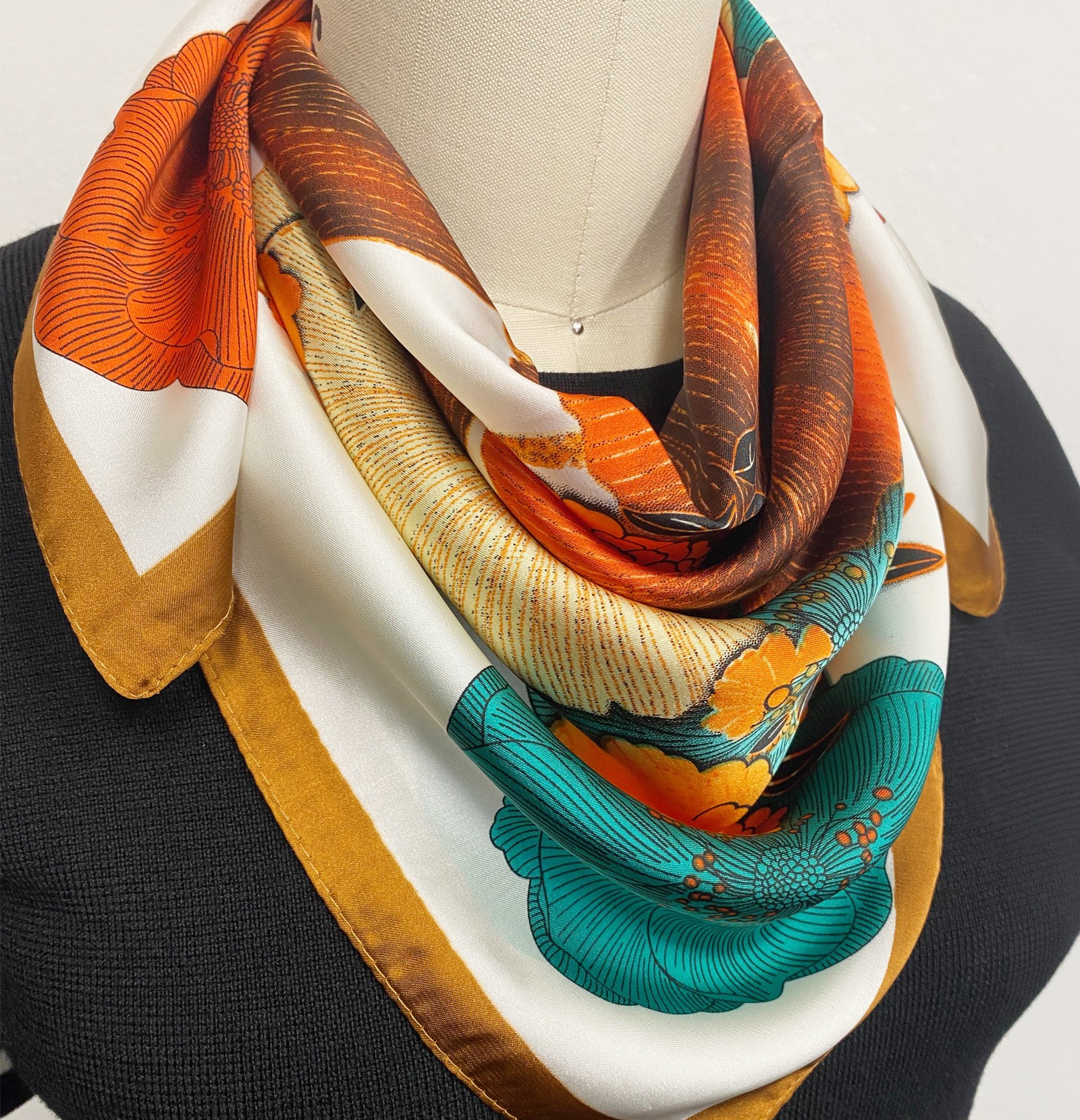 Wrapables Womens 2 Piece Silky Feeling Satin Square Scarf Set, 26.5x26.5 Inch Neckerchief [A75251, A75236], Ginkgo Iris