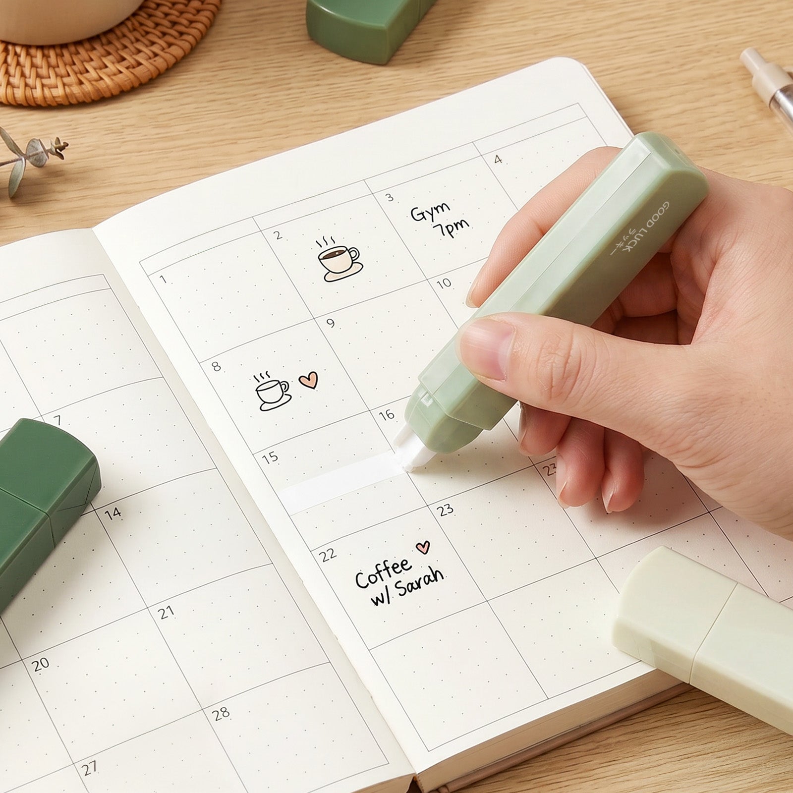 Wrapables White Correction Tape, Smooth Easy-to-Use Mini Correction Pens (Set of 6)