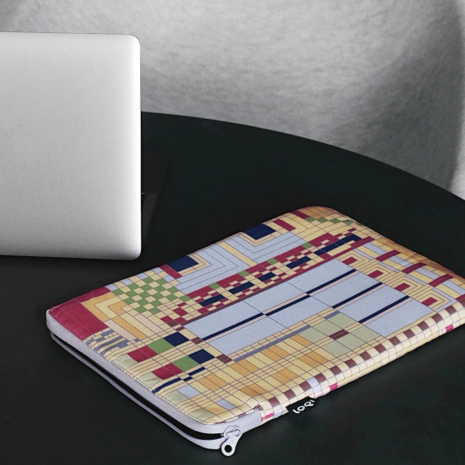 LOQI FRANK LLOYD WRIGHT Old Fashion Windows Recycled Laptop Sleeve