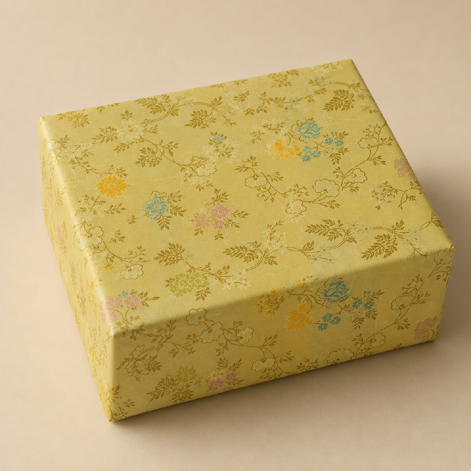 Wrapables 17" x 26" Floral Satin Brocade Decorative Gift Wrapping Paper (2 Sheets), Golden Peony
