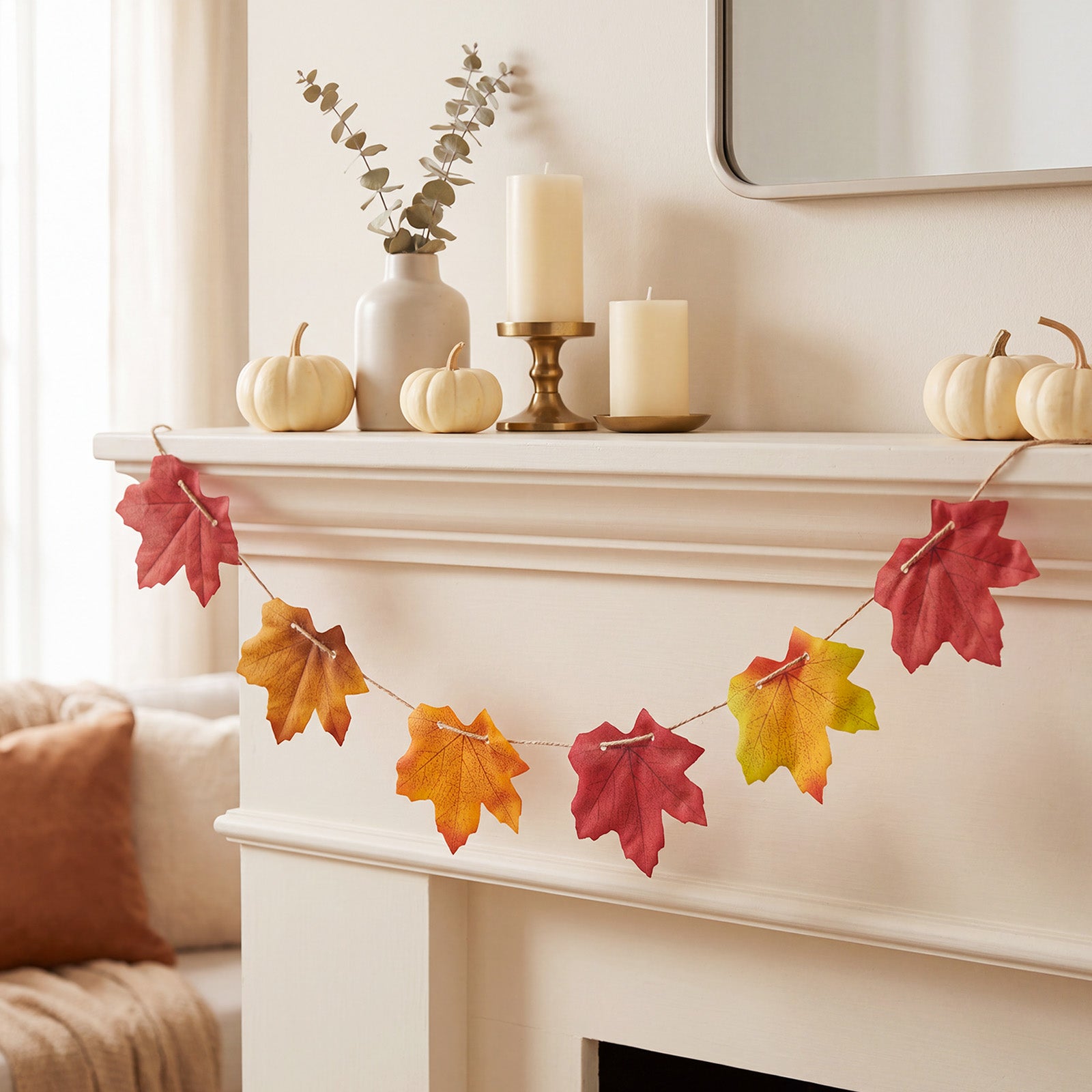 Wrapables Artificial Maple Leaves, Fall, Autumn, Thanksgiving Decor for Weddings, Parties, Table, DIY Crafts (200pcs)