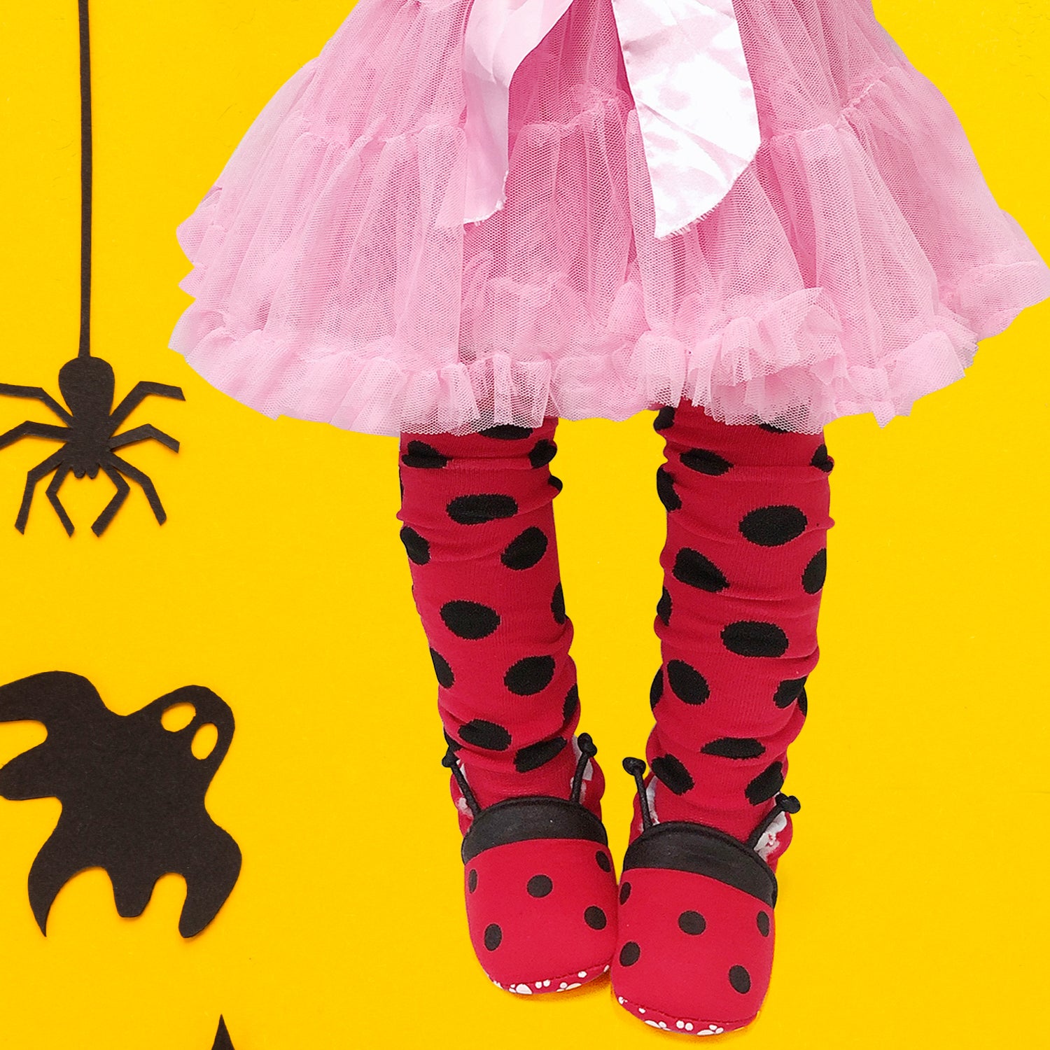 Wrapables Colorful Baby & Toddler Leg Warmers 1, Dots Red and Black