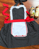 Wrapables Retro 50's Polka Dot Apron