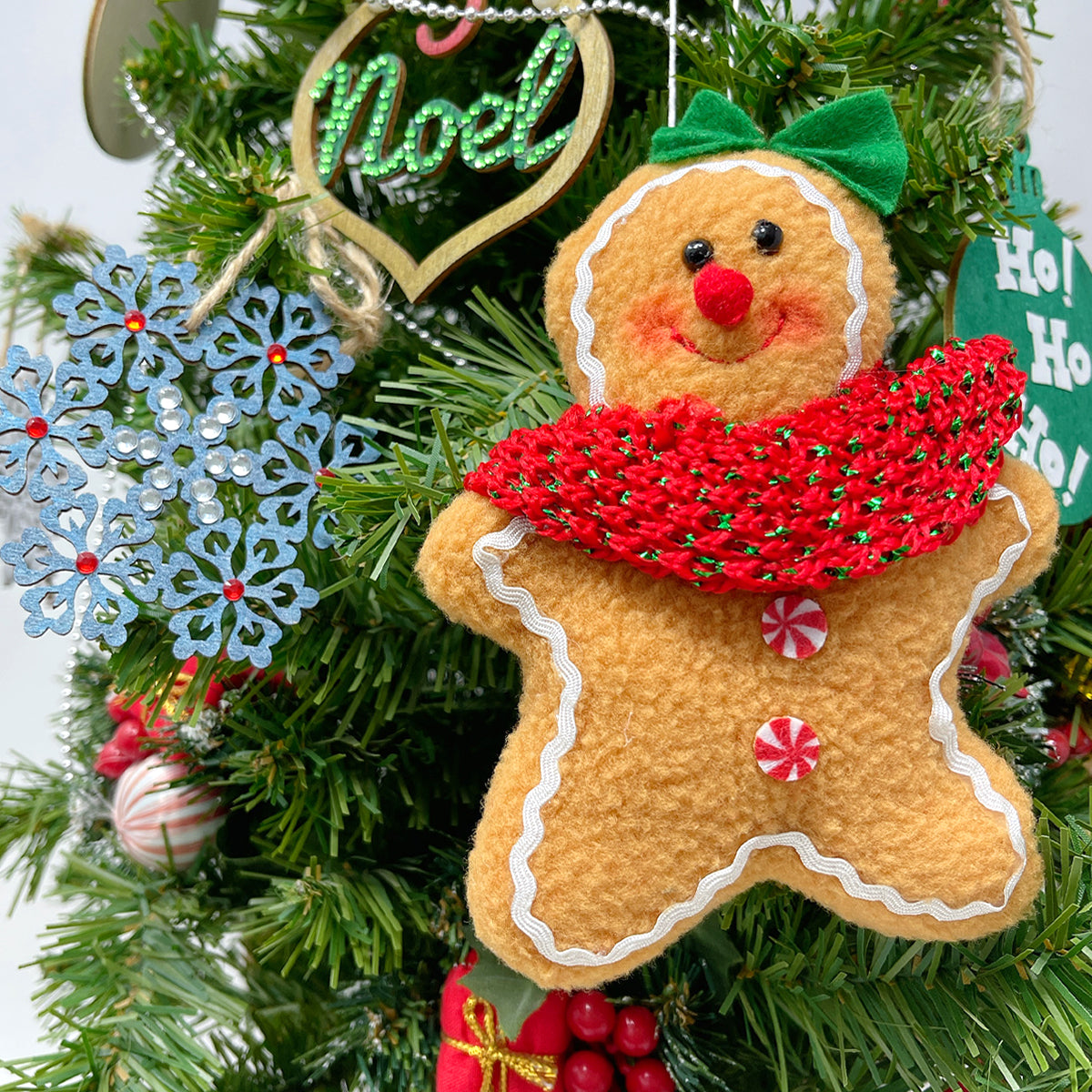 Wrapables Plush Gingerbread Man & Woman Christmas Tree Ornaments (Set of 2)