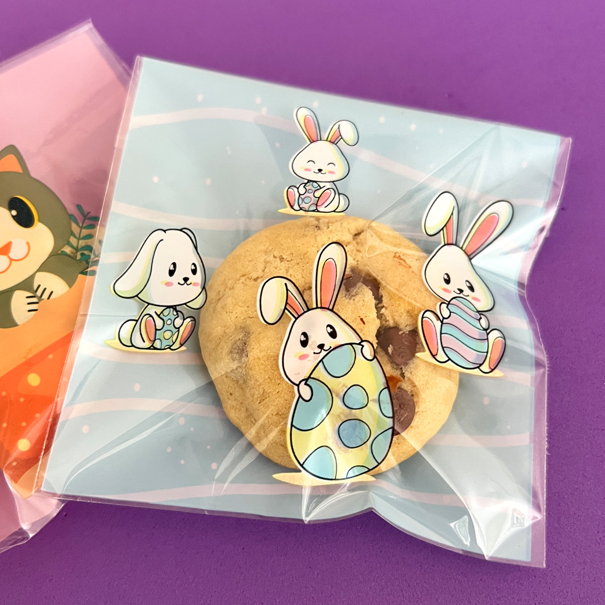 Wrapables Transparent Self-Adhesive 4" x 4" Candy and Cookie Bags, Favor Treat Bags for Parties and Wedding (200pcs)