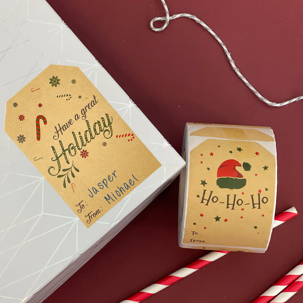 Wrapables Christmas Holiday Gift Tag Stickers and Labels Roll for Gift-Wrapping, Labeling, Package Decoration (300pcs)