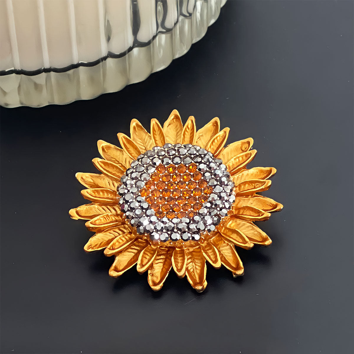 Fall savings Up to 50% off Brooch Pin Vintage nostalgic sunflower brooch  for women jewelry Gifts for Family on Clearance