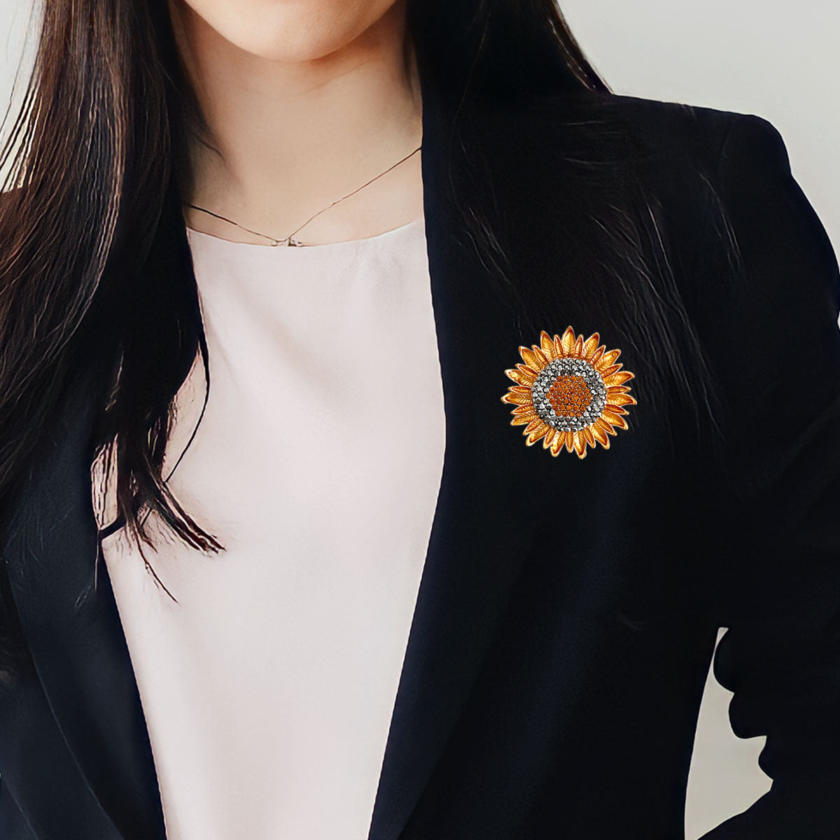 Xmarks Sunflower Rhinestone Sunflower Brooch, Enamel Crystal Plant Brooch  Pin, Charm Sun Flower Coat Brooch for Women 