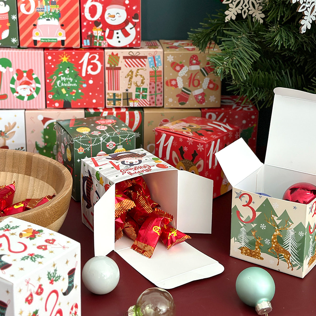 Wrapables Christmas Advent Calendar Countdown Gift Boxes